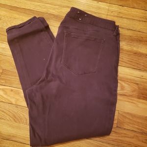 EUC Size 18 Old Navy Rockstar Brushed Maroon jeans